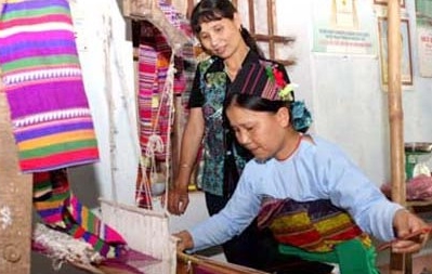 Усовершенствование центров по профессиональной подготовке для женщин